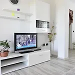 Klimatisierte In Valica Mit Grossem Garten By Interhome Apartamento